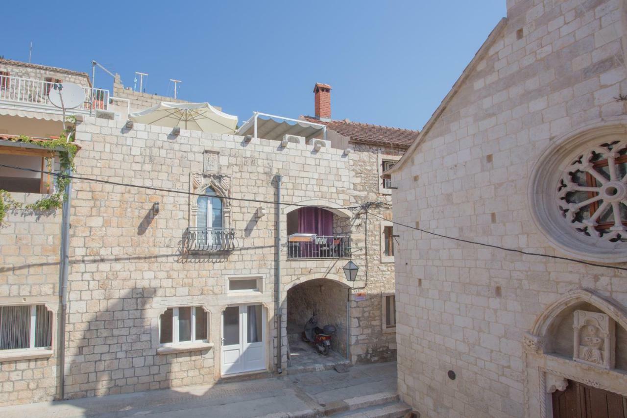 חוואר Old Town Hvar מראה חיצוני תמונה