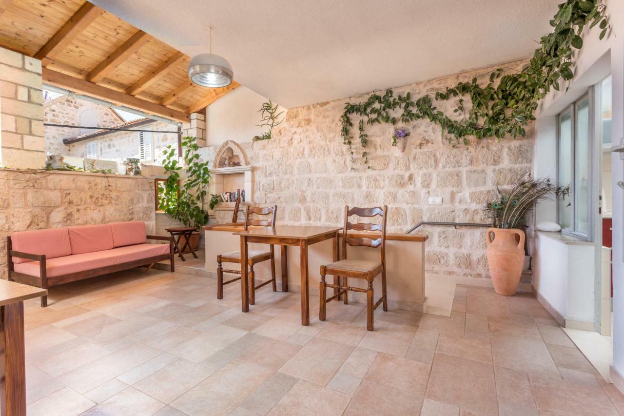 חוואר Old Town Hvar מראה חיצוני תמונה